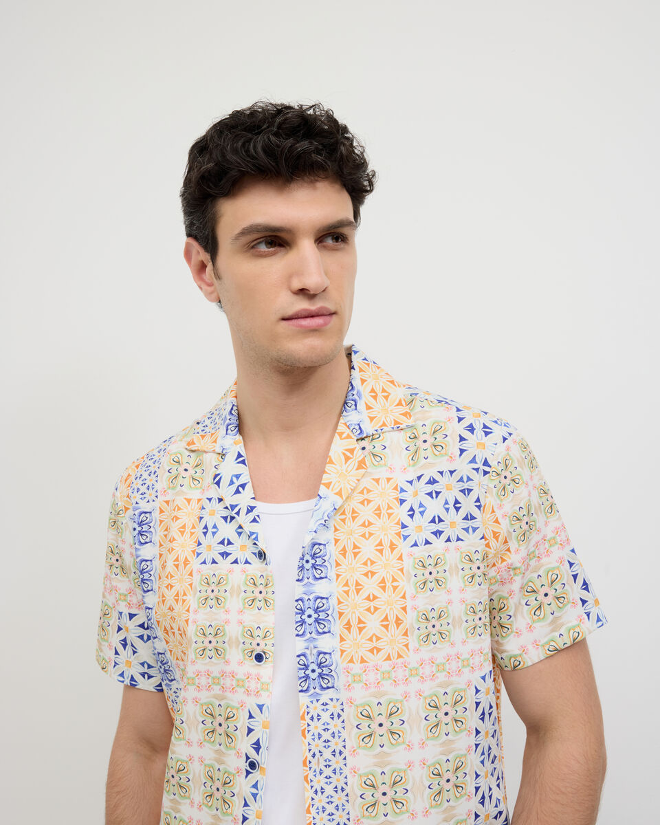 Tapestry Print Short Sleeve Shirt, Multi, hi-res